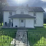 Rikstaddal Kalvhagen