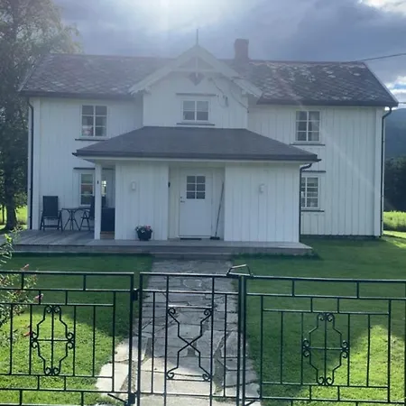 Rikstaddal Kalvhagen